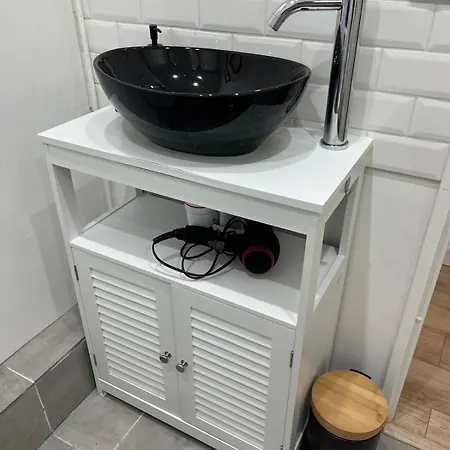 Tommy And Dahlia's Place - Cozy 4 People Appartement