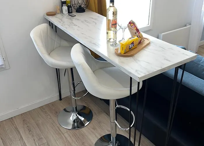 Tommy And Dahlia's Place - Cozy 4 People *